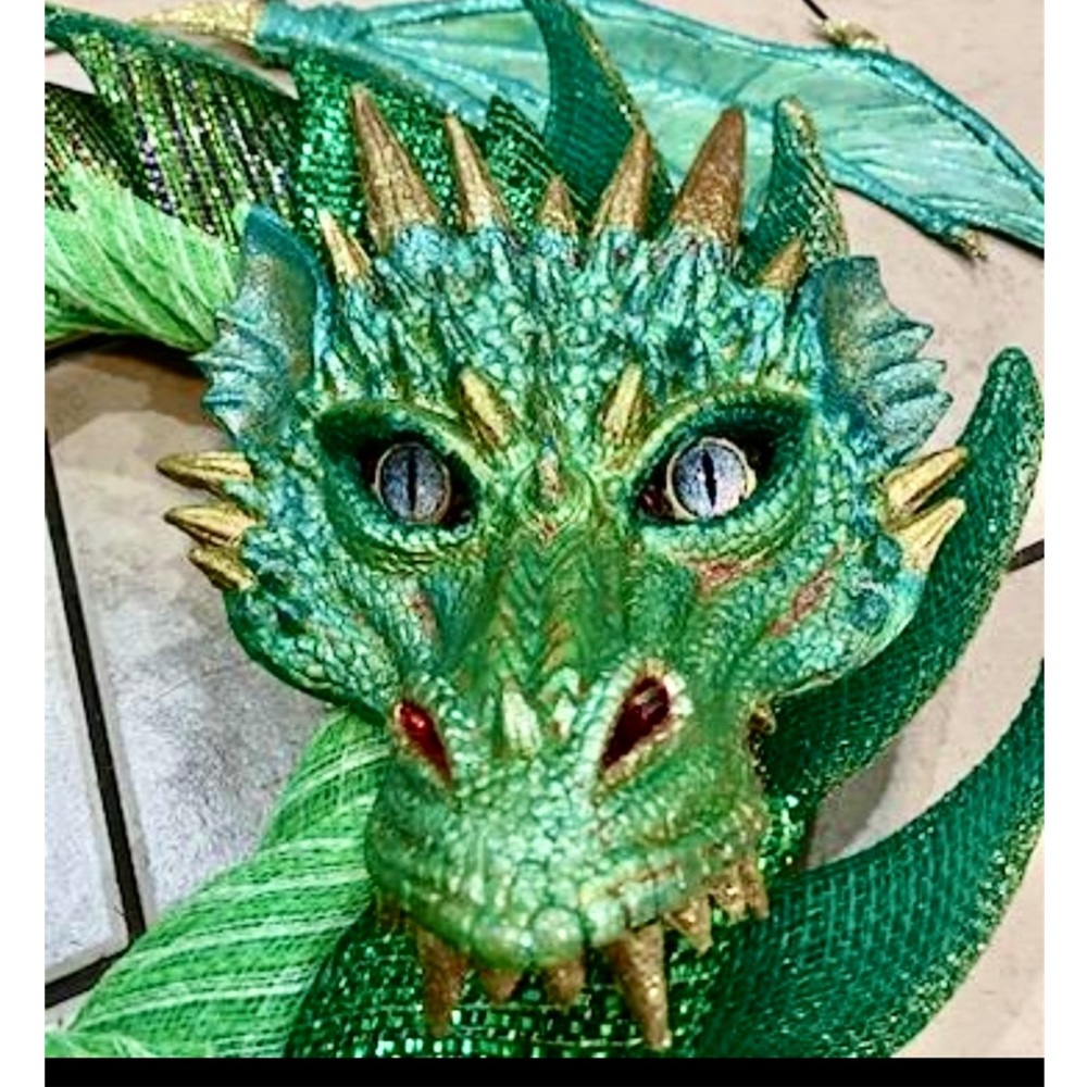 Lucky Dragon Wreath